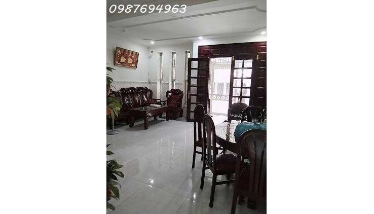 QUẬN 8, DƯƠNG BÁ TRẠC - HẺM XE HƠI 10M - XE HƠI NGỦ TRONG NHÀ CÁCH MT CHỈ 30M